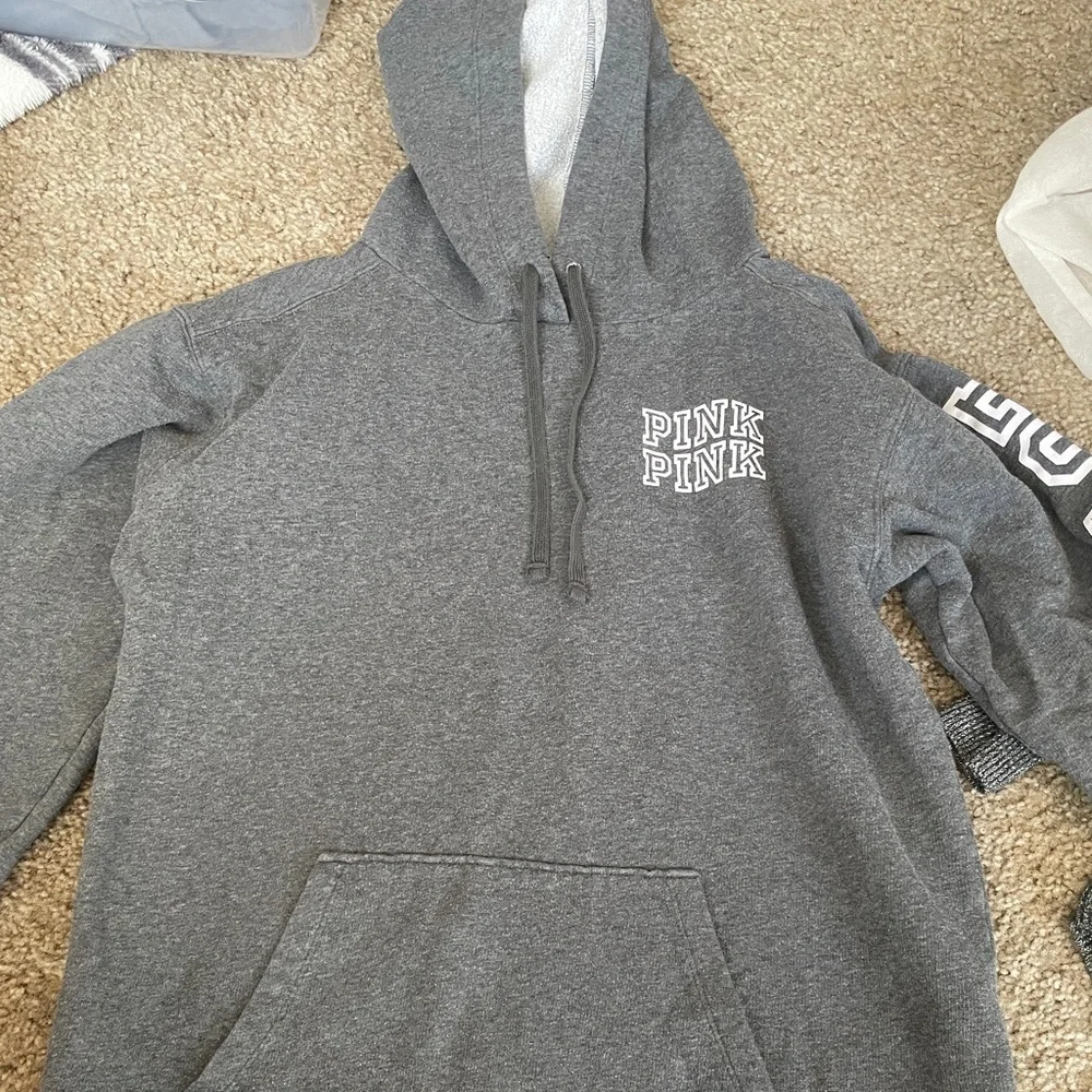 PINK Gray Hoodie - Picture 1 of 3